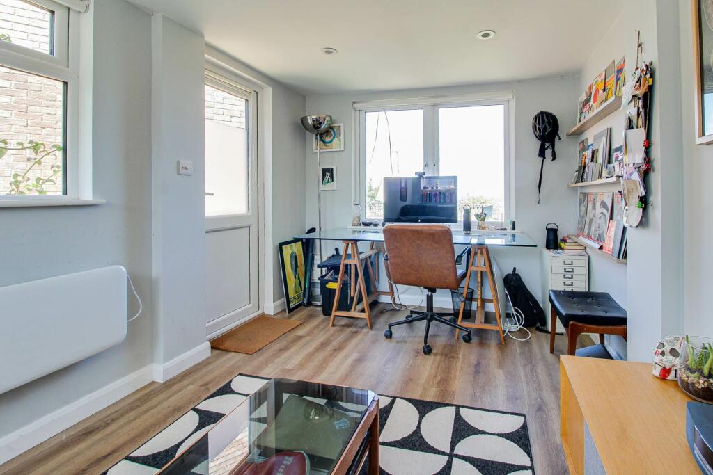 Additional property image - Gundreda Road, East Sussex