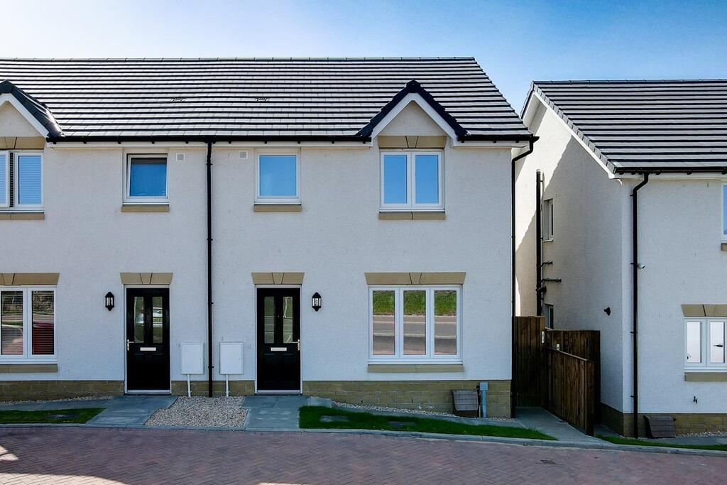 3 bedroom semi-detached house for sale in off Lapwing Drive,
Cambuslang,
Glasgow,
G72 6AT, G72