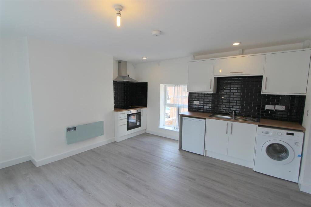 Main image of property: Bondgate, Darlington