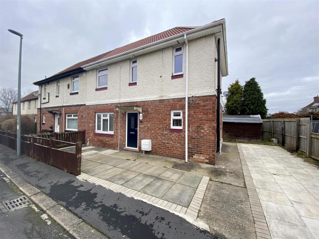 Main image of property: Musgrave Gardens, Gilesgate, Durham
