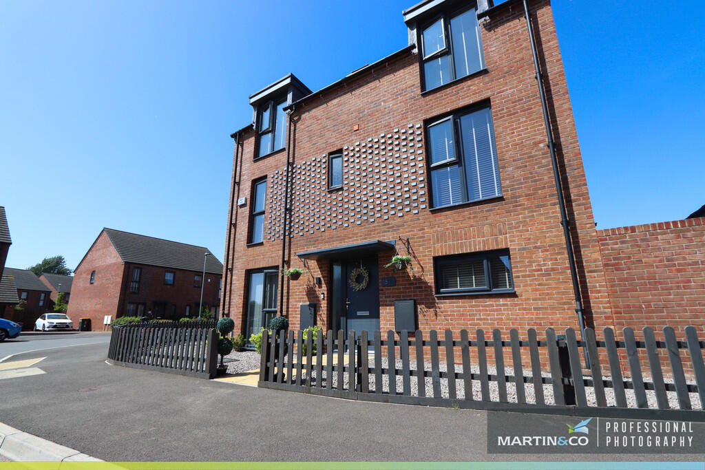 Main image of property: Kings Wall Drive, Glan Llyn