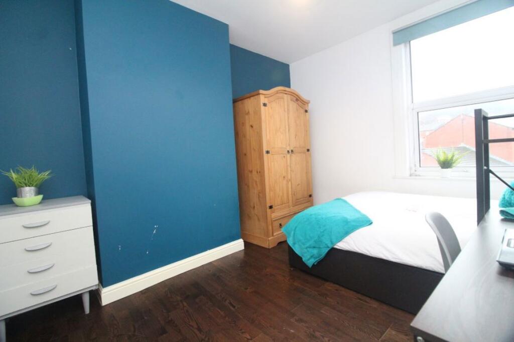 Main image of property: Whitehouse Lane, S6 2UX