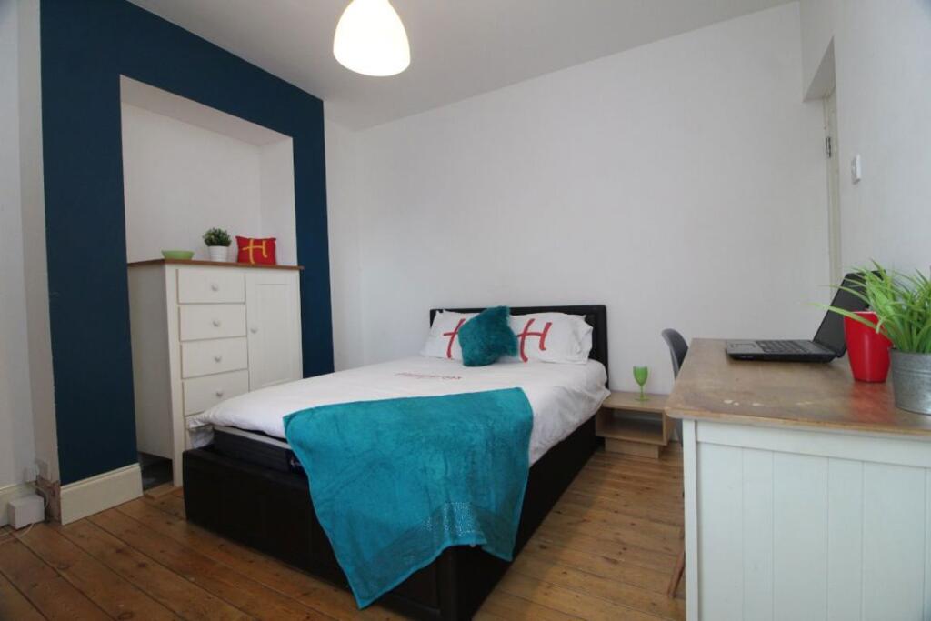 Main image of property: Whitehouse Lane, S6