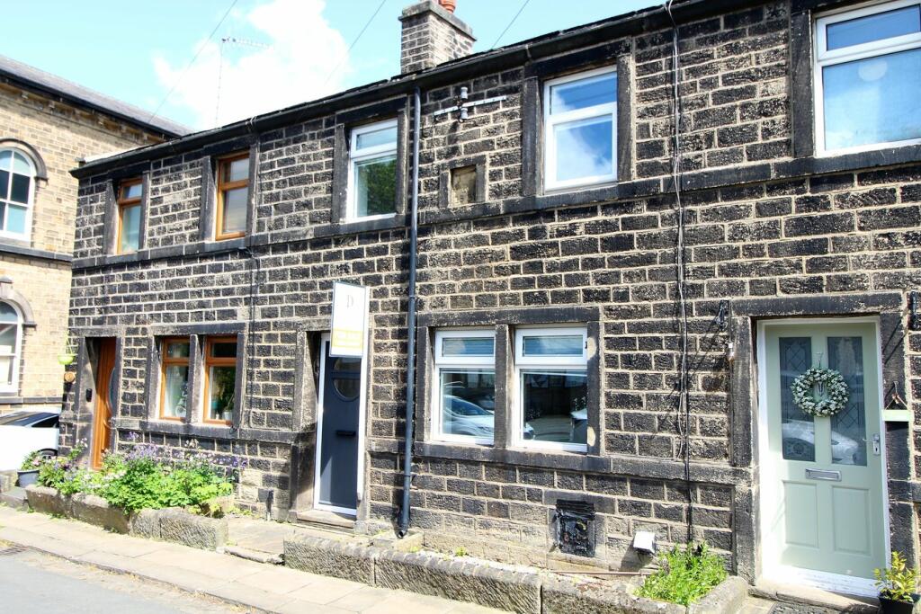 2 bedroom terraced house for sale in Wilsden Road, Harden, Bingley, BD16