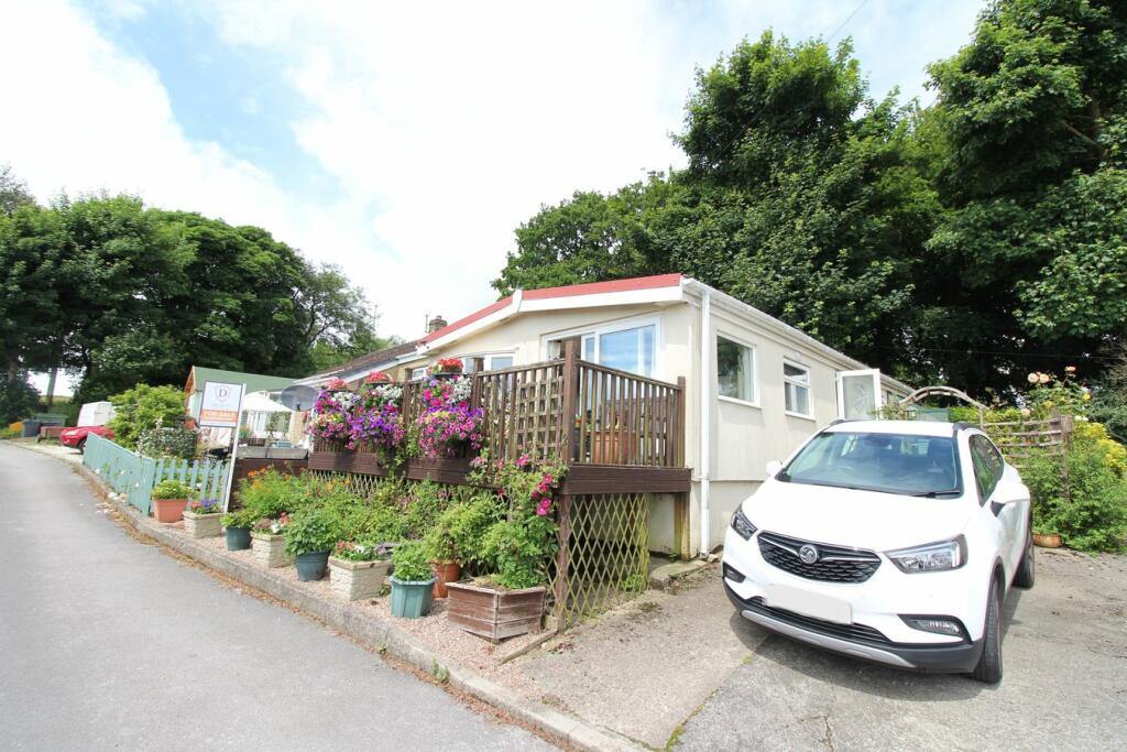 2 bedroom park home for sale in Ilkley Road, Riddlesden, Keighley, BD20