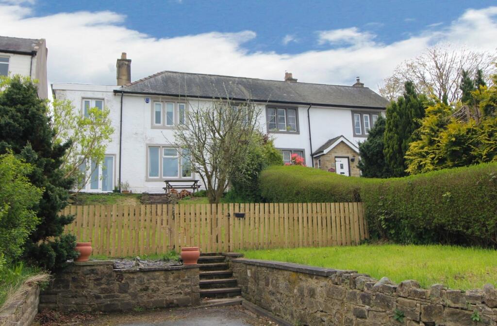 3 bedroom semidetached house for sale in Calton Road, Thwaites Brow, Keighley, BD21