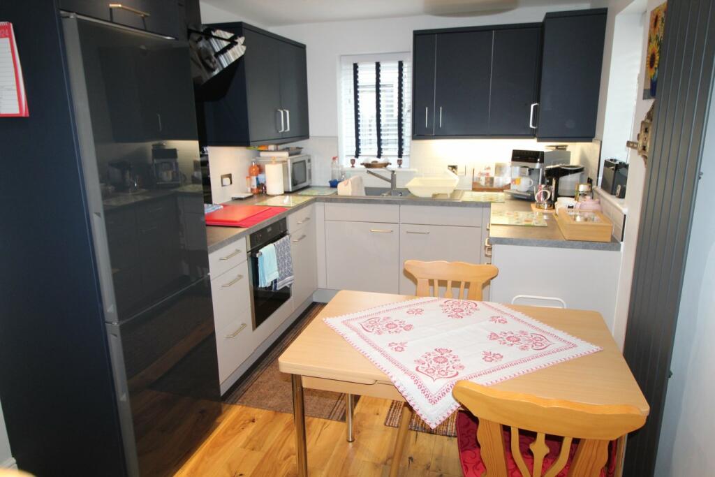 Additional property image - Hob Cote Close, Oakworth, Keighley, BD22