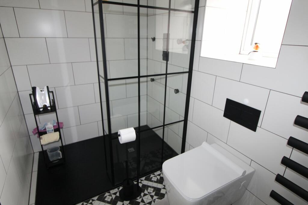 Additional property image - Hob Cote Close, Oakworth, Keighley, BD22