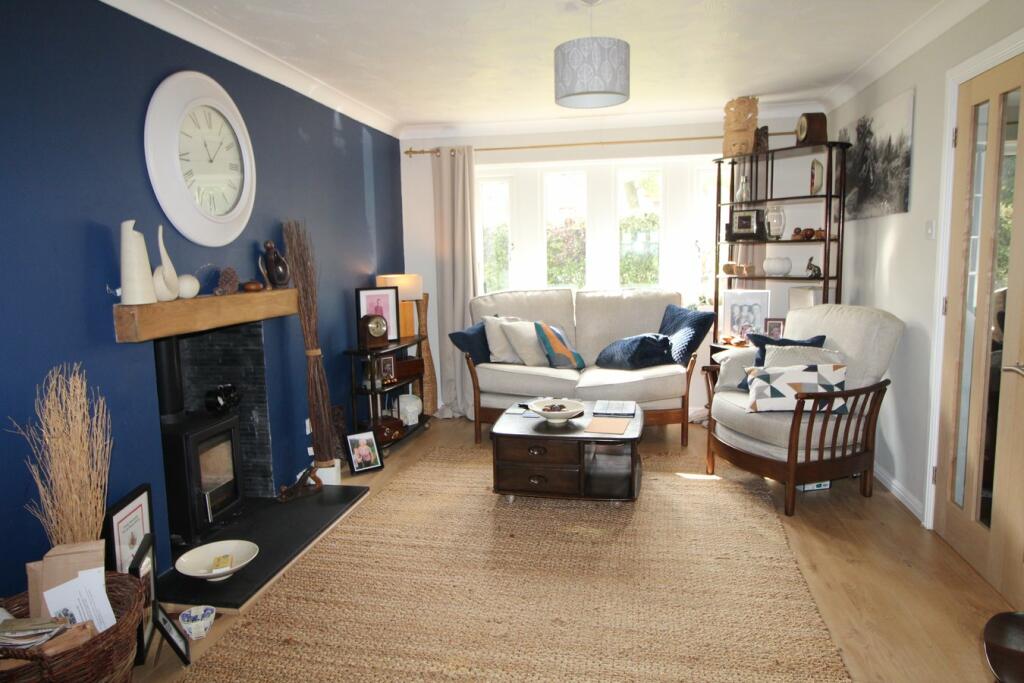 Additional property image - Farley Crescent, Oakworth, Keighley, BD22