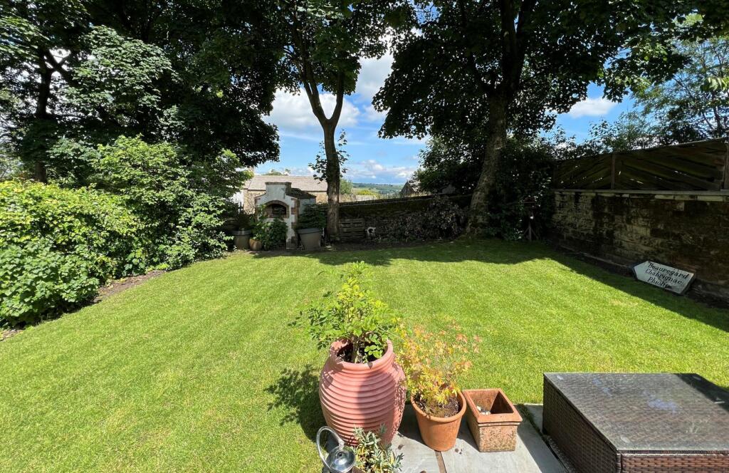 Additional property image - Farley Crescent, Oakworth, Keighley, BD22