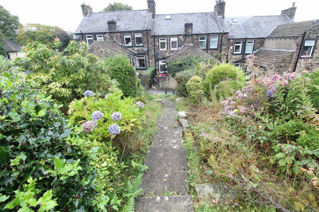 Additional property image - Spring Terrace, Keighley, BD21