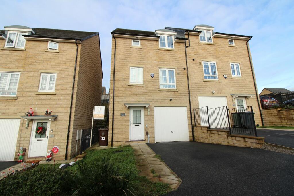 Main image of property: Staincliffe Drive, Keighley, BD22