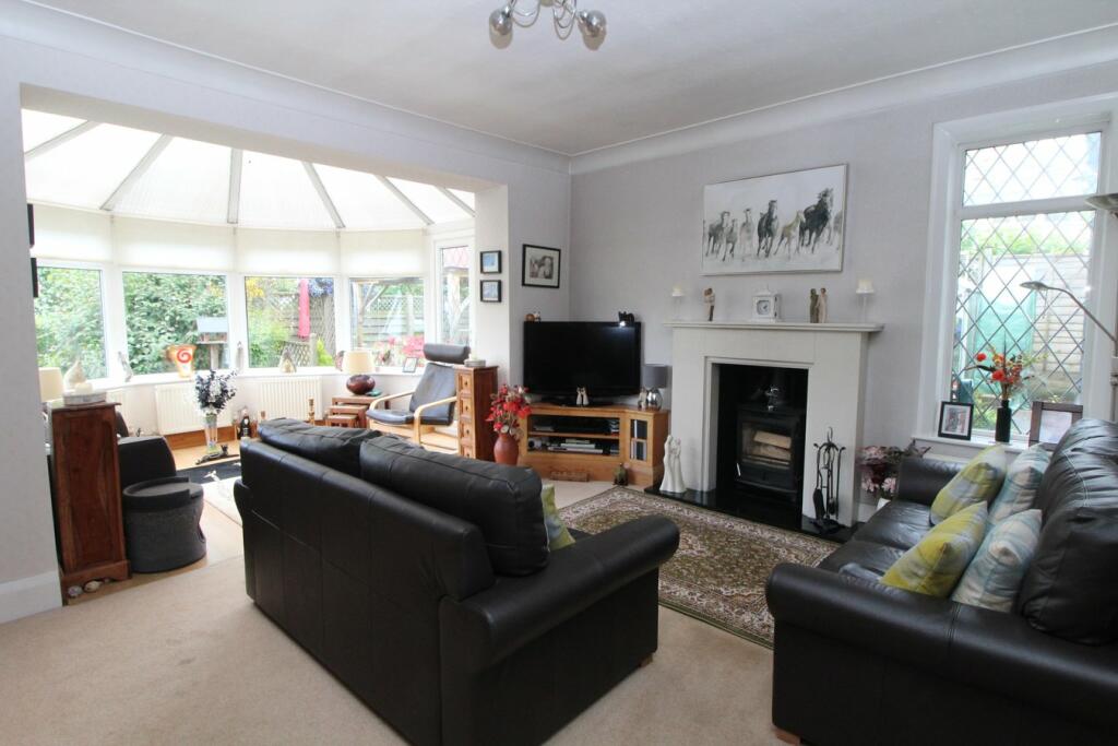 Additional property image - Daleside Road, Riddlesden, Keighley, BD20