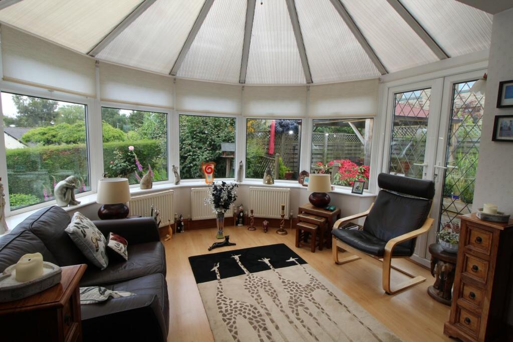 Additional property image - Daleside Road, Riddlesden, Keighley, BD20