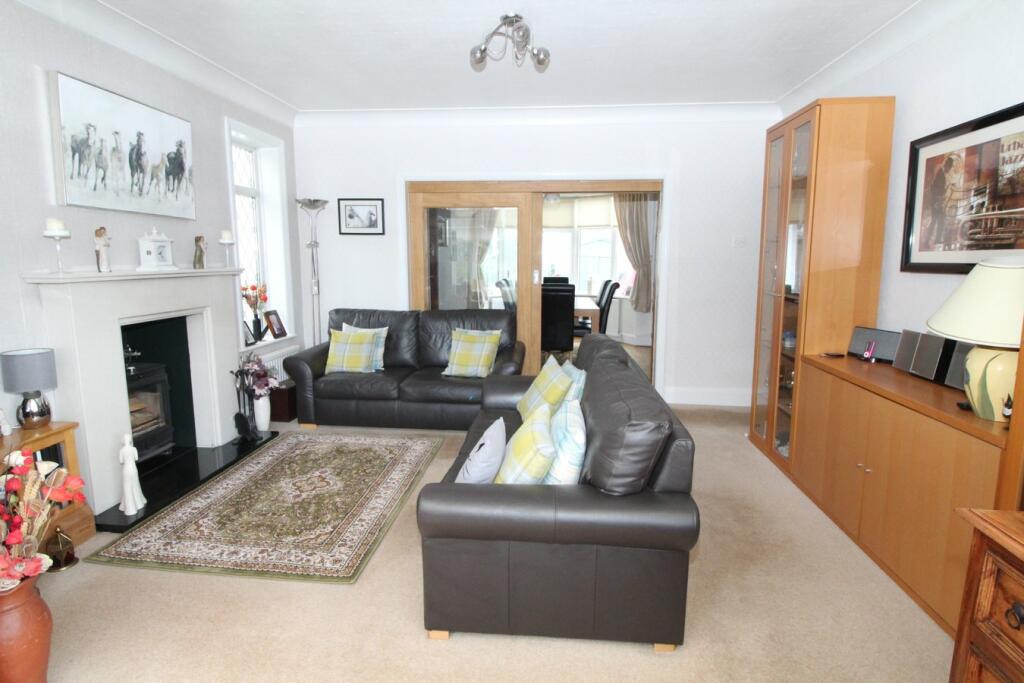 Additional property image - Daleside Road, Riddlesden, Keighley, BD20