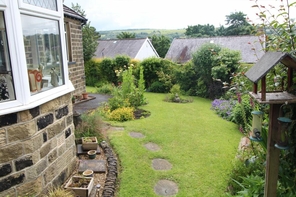 Additional property image - Daleside Road, Riddlesden, Keighley, BD20