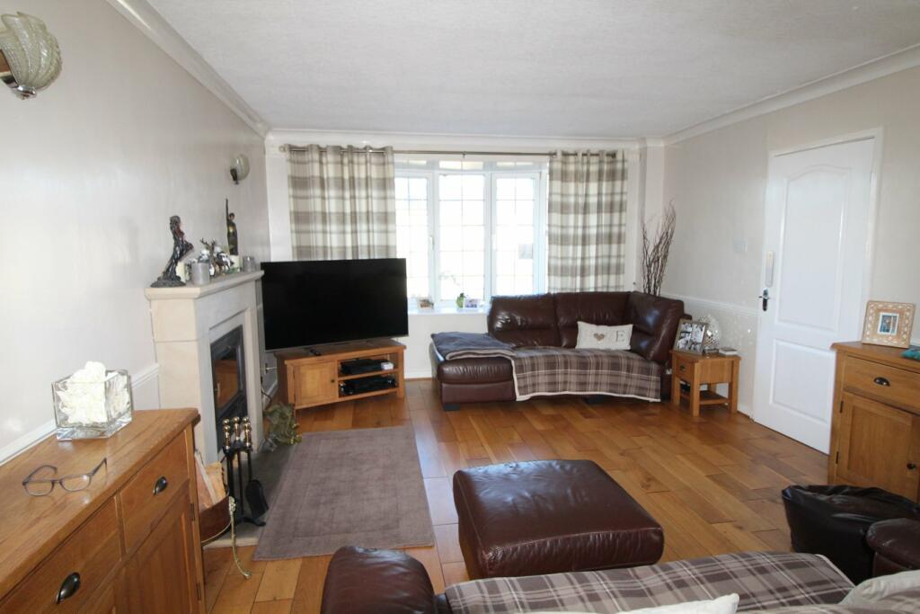 Additional property image - Wheathead Lane, Keighley, BD22