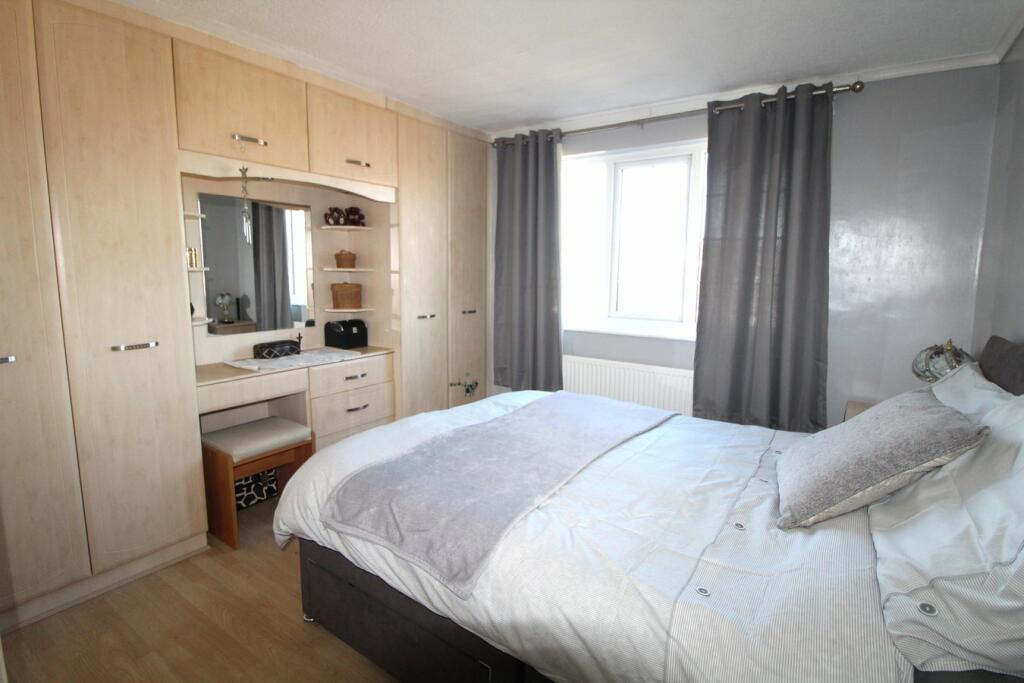Additional property image - Wheathead Lane, Keighley, BD22