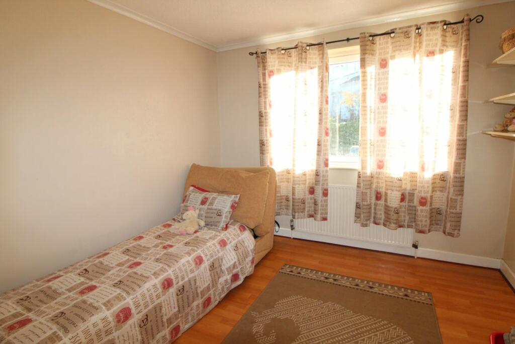 Additional property image - Wheathead Lane, Keighley, BD22