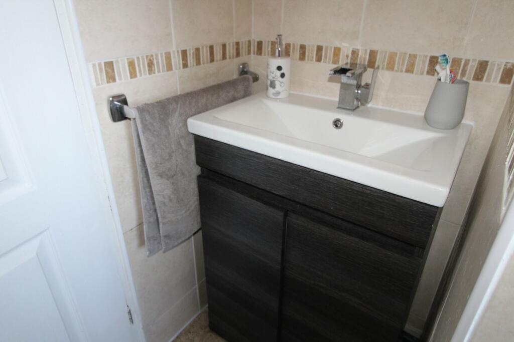 Additional property image - Wheathead Lane, Keighley, BD22