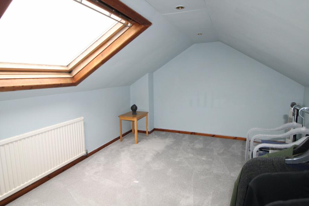 Additional property image - Dunkirk Rise, Riddlesden, Keighley, BD20