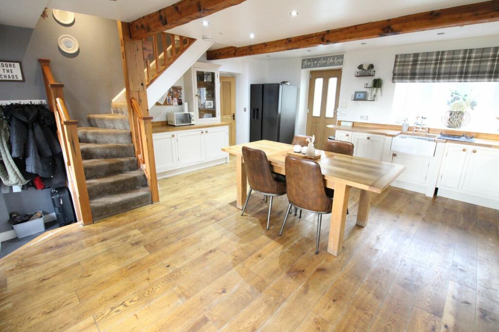 Additional property image - Hob Cote Lane, Oakworth, Keighley, BD22