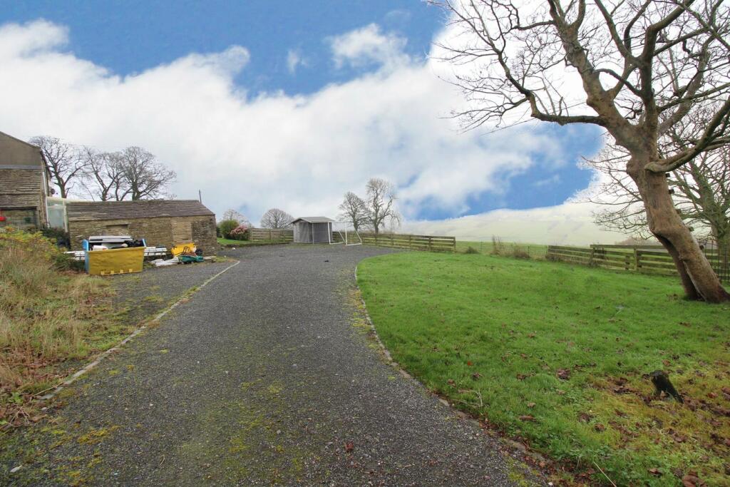 Additional property image - Hob Cote Lane, Oakworth, Keighley, BD22