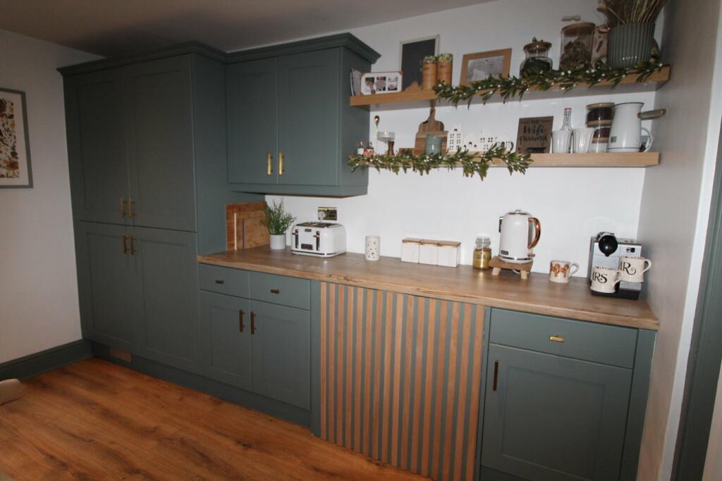 Additional property image - Wood View, Bogthorn, Oakworth, Keighley, BD22