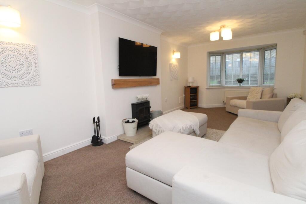 Additional property image - Steadings Way, Keighley, BD22
