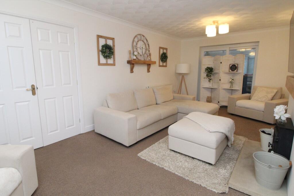 Additional property image - Steadings Way, Keighley, BD22