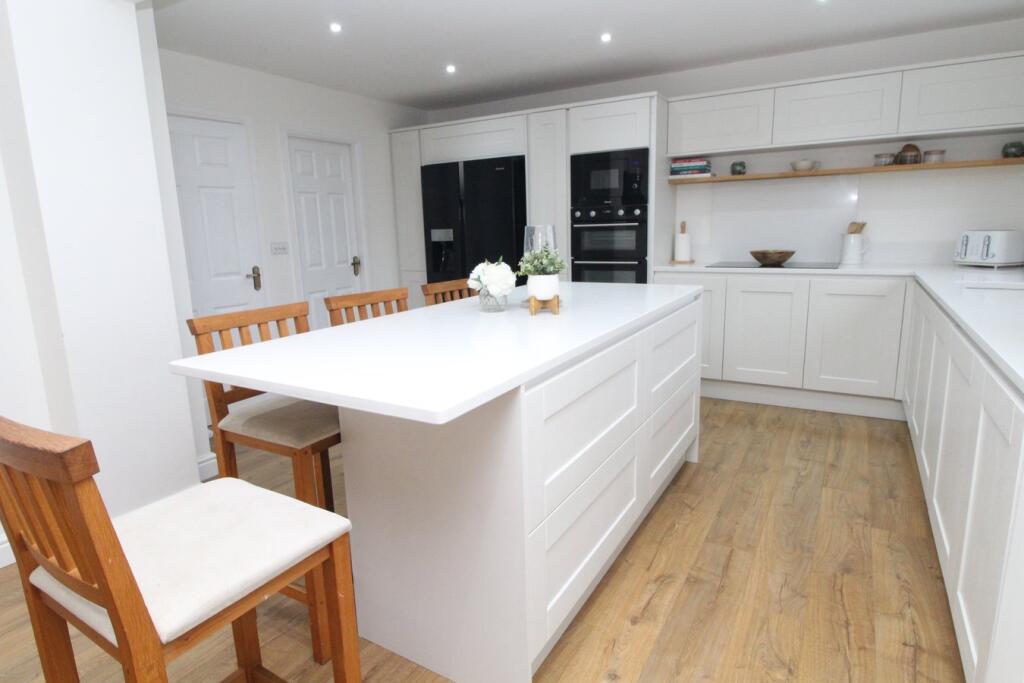 Additional property image - Steadings Way, Keighley, BD22