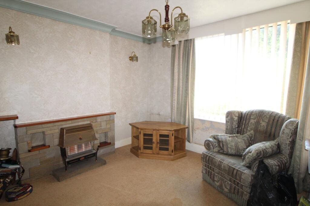 Additional property image - Cranleigh Mount, Keighley, BD21