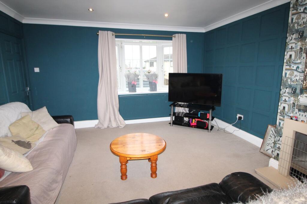 Additional property image - Windsor Grove, Oakworth, Keighley, BD22