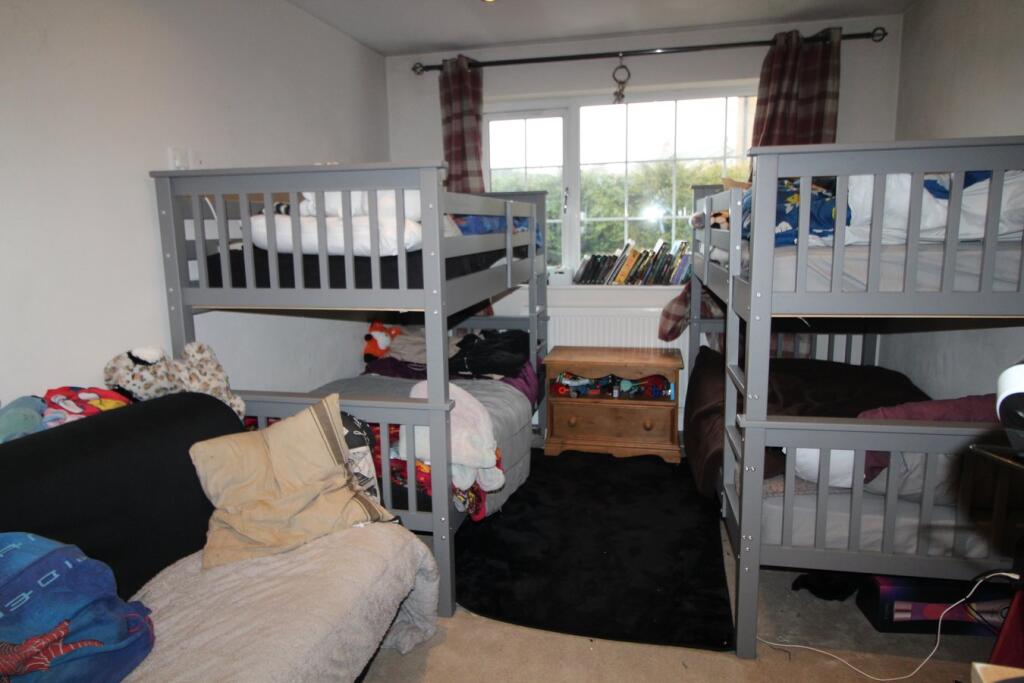 Additional property image - Windsor Grove, Oakworth, Keighley, BD22