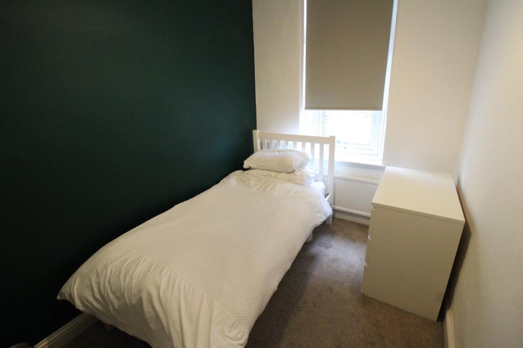 Additional property image - Cressingham Villas, Cullingworth, Bradford, BD13