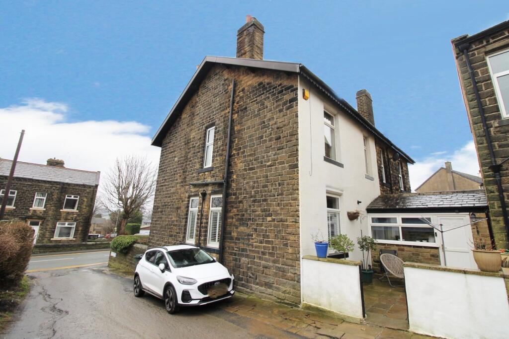 Additional property image - Cressingham Villas, Cullingworth, Bradford, BD13