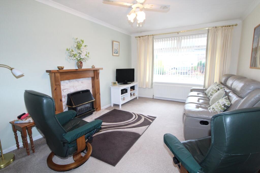 Additional property image - Linden Rise, Long Lee, Keighley, BD21