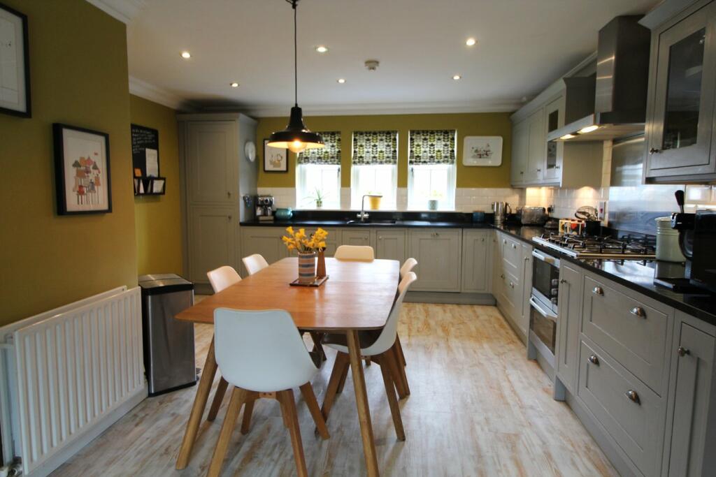 Additional property image - Denholme House Farm Drive, Denholme Gate, Bradford, BD13