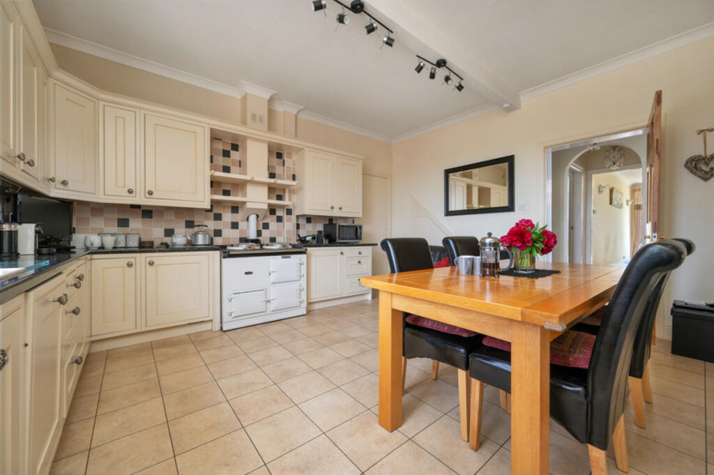 Additional property image - Marston-on-Dove Hilton Derby, Derbyshire, DE65 5GB