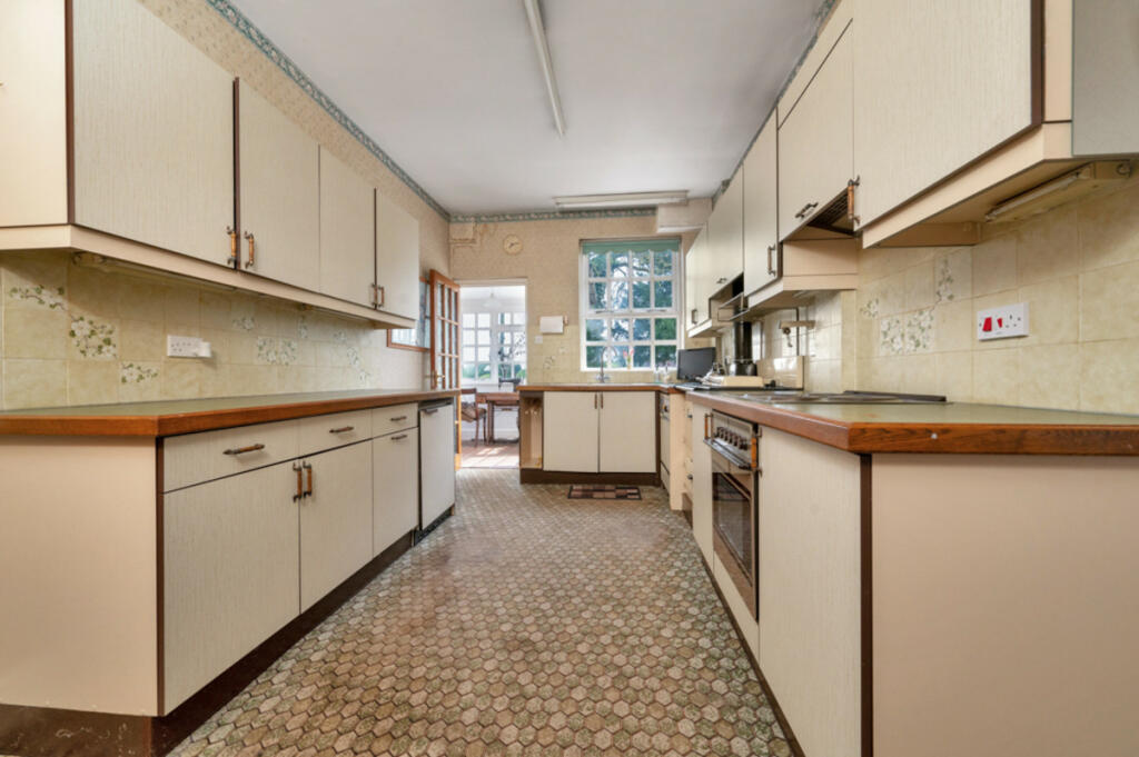 Additional property image - Marston-on-Dove Hilton Derby, Derbyshire, DE65 5GB
