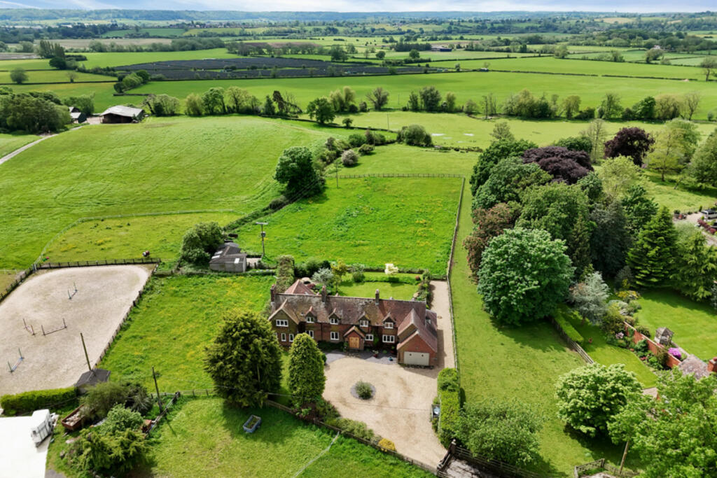 Additional property image - Doveridge Ashbourne, Derbyshire, DE6 5PA