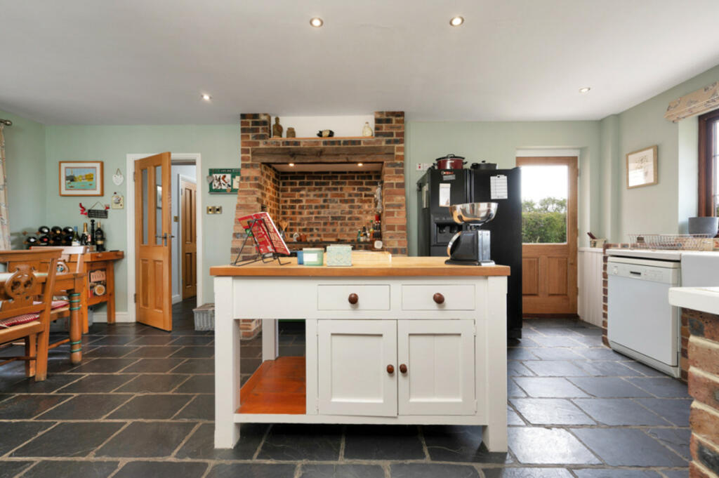 Additional property image - Doveridge Ashbourne, Derbyshire, DE6 5PA