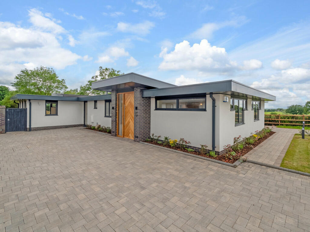 Additional property image - Back Lane, Meriden, CV7 7SU