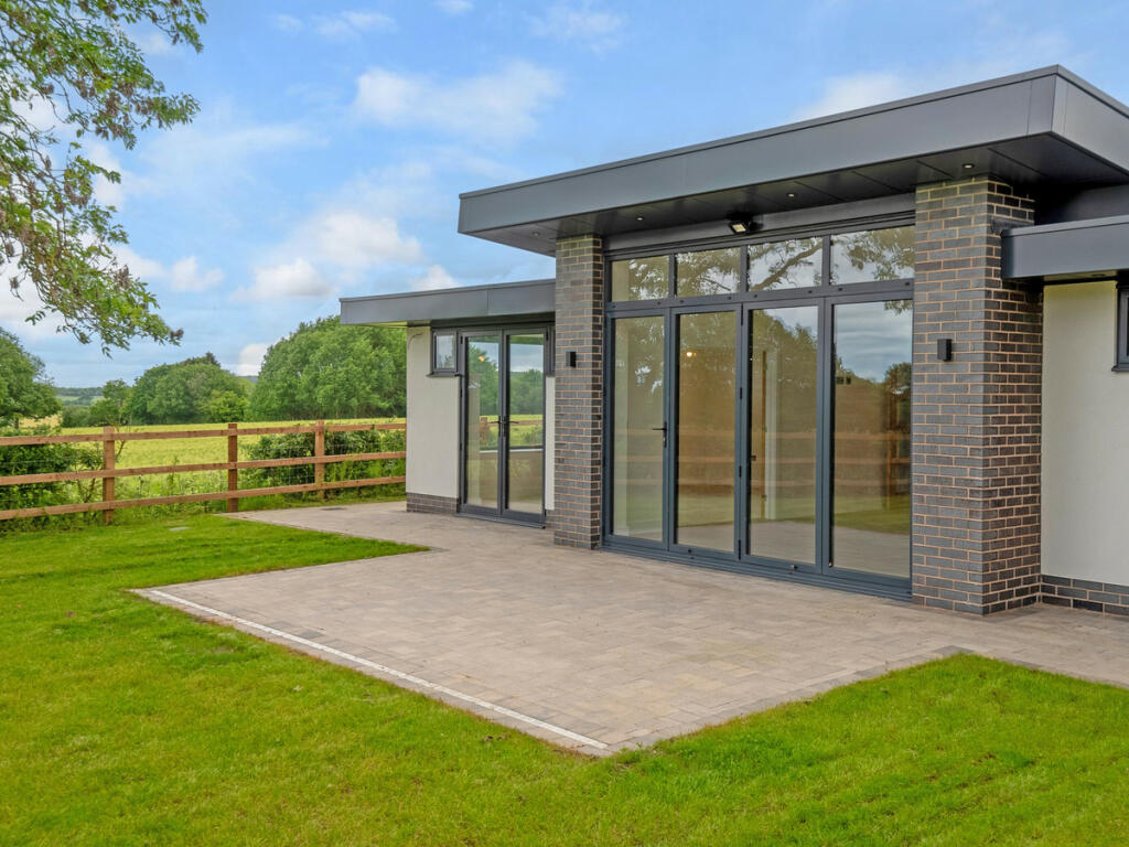 Additional property image - Back Lane, Meriden, CV7 7SU