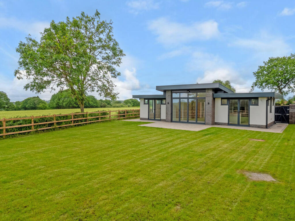 Additional property image - Back Lane, Meriden, CV7 7SU