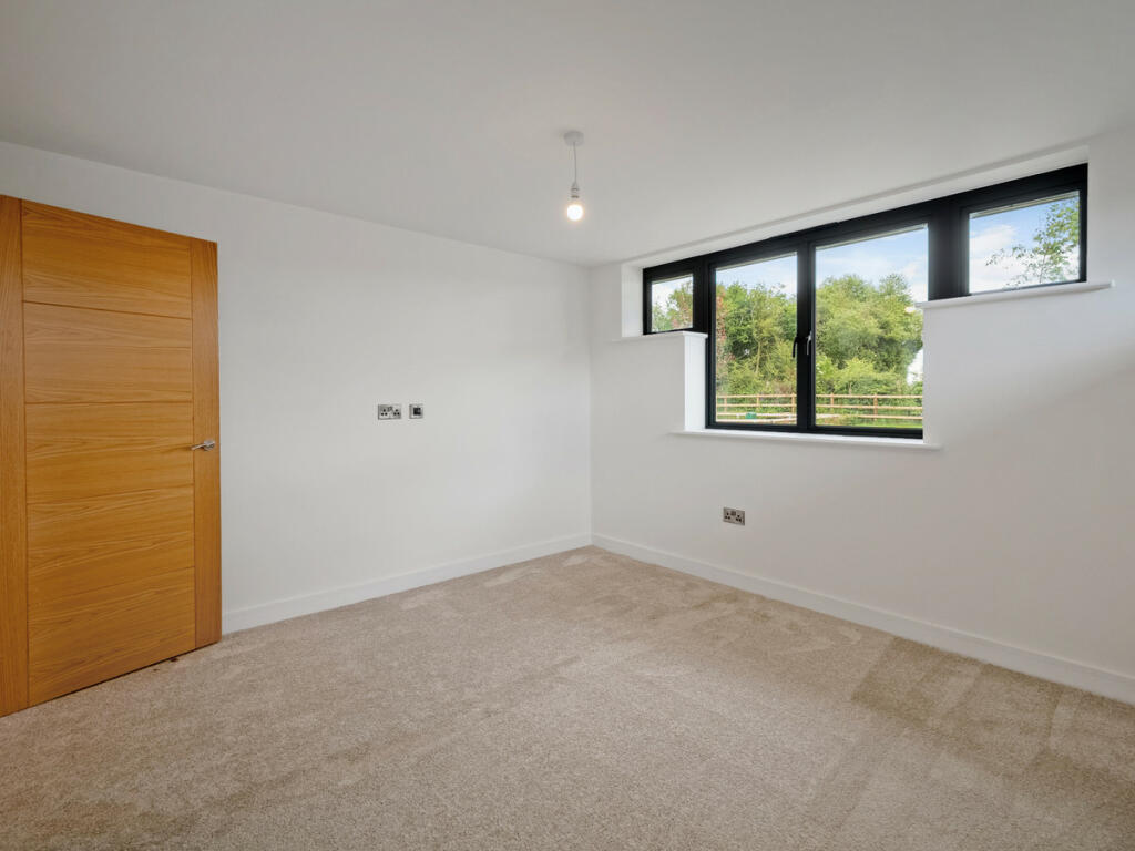 Additional property image - Back Lane, Meriden, CV7 7SU