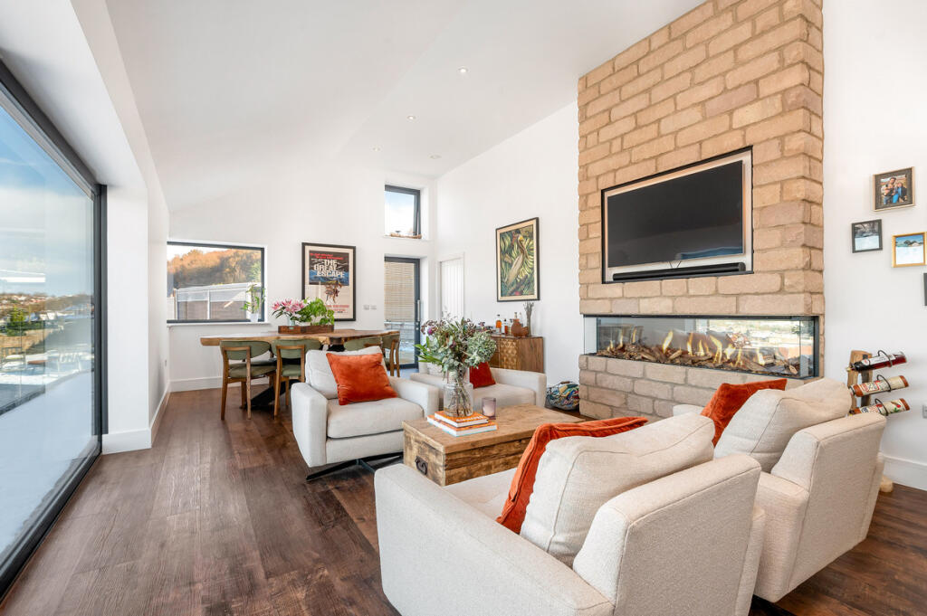 Additional property image - Hillside Rise Belper, Derbyshire, DE56 1NH