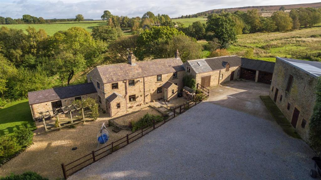 5 bedroom detached house for sale in Rowsley, Matlock, Derbyshire, DE4