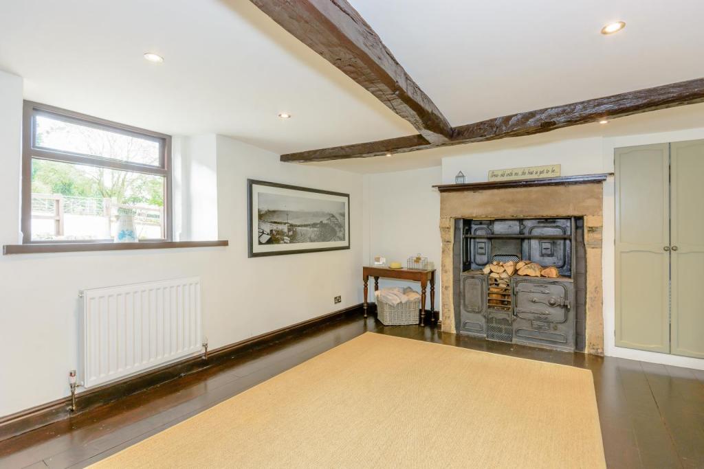 5 bedroom detached house for sale in Rowsley, Matlock, Derbyshire, DE4