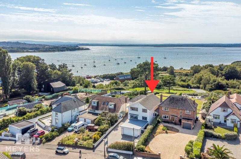 3 bedroom detached house for sale in Lake Drive, Hamworthy, Poole, BH15